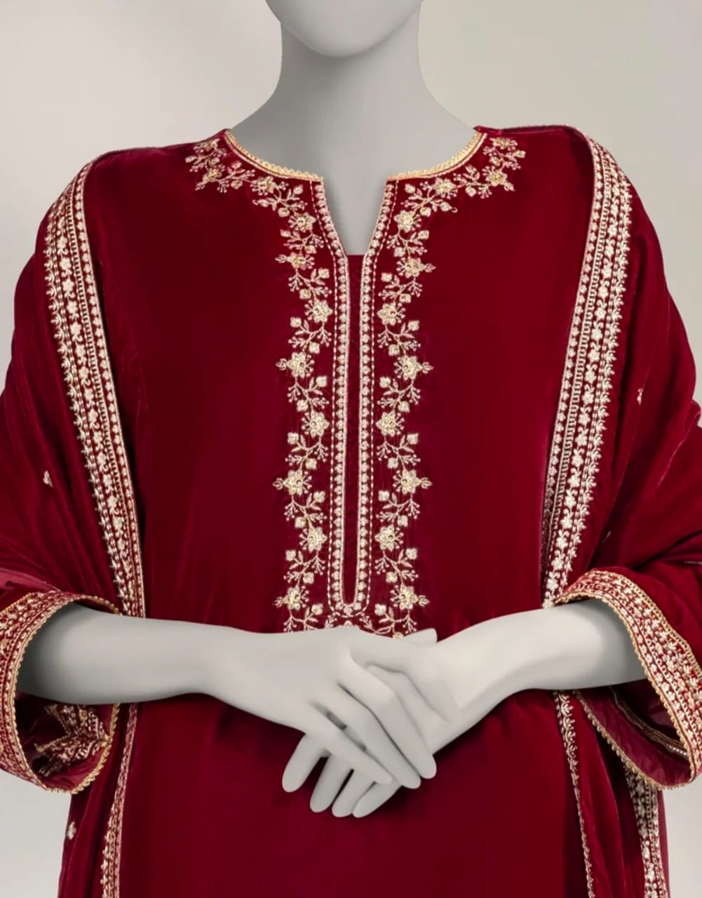MAROON VELVET EMBROIDERED UNSTITCHED 3PC